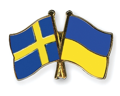 Flag-Pins-Sweden-Ukraine.jpg