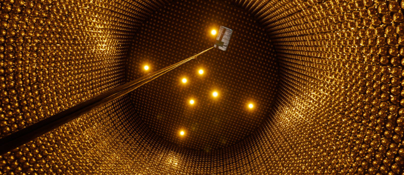 Wnętrze detektora Super Kamiokande